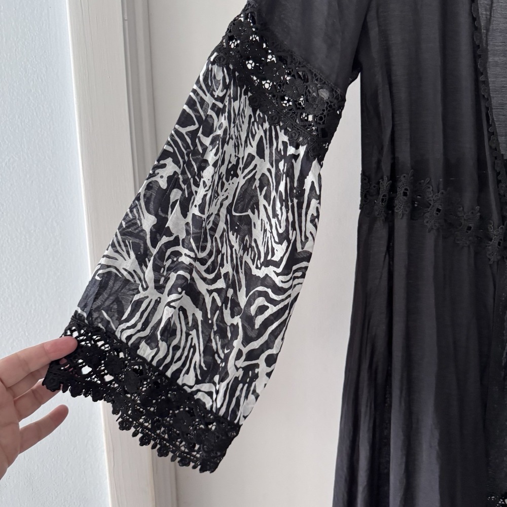 Elan Kimono Maxi Duster Black Print Lace Sheer Boho Festival Whimsygoth Sz M - Picture 2 of 11